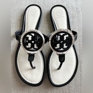 Authentic Tory Burch Black/ White Leather Fringe Miller sandals- Size 10
